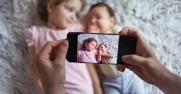 As the Internet Gets Scarier, More Parents Keep Their Kids’ Photos Offline