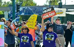 Disneyland unions agree to ‘historic’ 31% pay raise