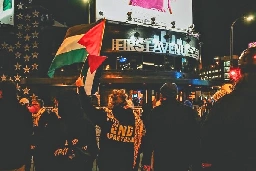 Minneapolis activists demand “No Zionists in our venues,” protesting Matisyahu at First Avenue