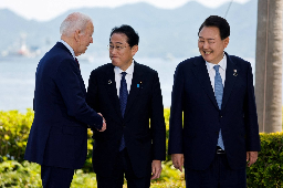 U.S., Japan and South Korea to agree on annual three-way summits