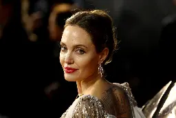 Angelina Jolie is losing fans over Israel-Gaza comment