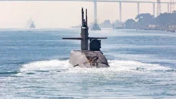 US nuclear sub offers show of force in the Middle East
