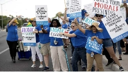 18,000 Las Vegas Teachers Prepare to Illegaly Walkout – 7,000 NYC...