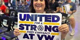 After Historic Union Vote, Chattanooga VW Workers Rally for 'Record Contract' | Common Dreams