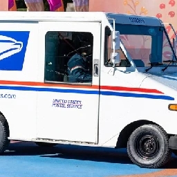 USPS acknowledges some risks to its new, less-staffed holiday season approach