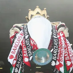 David De Gea on Instagram: "I just wanted to send this farewell message to all Manchester United supporters. 

I would like to express my unwavering gratitude and appreciation for the love from the last 12 years. We’ve achieved a lot since my dear Sir Alex Ferguson brought me to this club. I took incredible pride everytime I pulled on this shirt, to lead the team, to represent this institution, the biggest club in the world was an honour only bestows upon a few lucky footballers.

It’s been an unforgettable and successful period since I came here. I didn’t think from leaving Madrid as a young boy we would achieve what we did together.

Now, it’s the right time to undertake a new challenge, to push myself again in new surroundings.

Manchester will always be in my heart, Manchester has shaped me and will never leave me.

We’ve seen it all. 🤘🏼❤️"