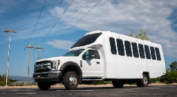 Lightning Systems debuts new electric Ford F-550 for shuttle buses, delivery trucks