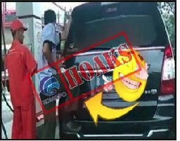 [HOAKS] Menggoyang Mobil Saat Isi Bensin Agar Aliran Lancar