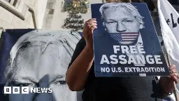 Julian Assange: Wikileaks founder can challenge US extradition