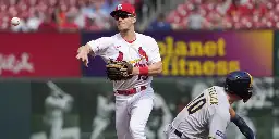 Cardinals sign Edman to 2-year deal to avoid arbitration