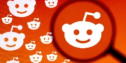 Reddit calls for “a few new mods” after axing, polarizing some of its best