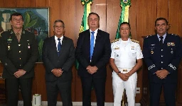 Na reunião em que Garnier aderiu ao golpe, comandante do Exército ameaçou prender Bolsonaro