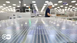 China's solar sector steams ahead of EU, US – DW – 01/01/2024