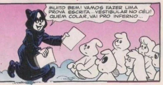 Dona Morte andando em direção a alguns fantasmas sentados em um chão feito de nuvem, com ela segurando papéis e dizendo "Muito bem! Vamos fazer uma prova escrita… Vestibular no céu! Quem colar, vai pro inferno…"