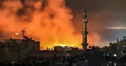 Israeli army occupies Gaza homes – then burns them down