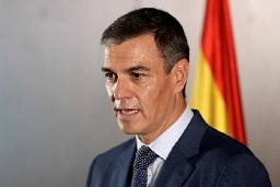 EU, China should build bridges, avoid trade war, says Spanish Prime Minister